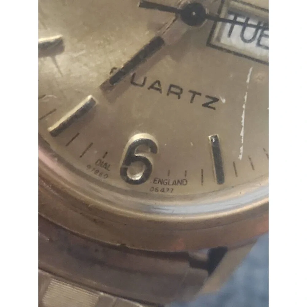 Vintage‎ 1970s Timex Q Men's Quartz Watch 97860 06477 (Not Working)